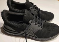 Sneaker schwarz Gr. 42, Strickoptik, Alltagsschuhe Bayern - Blaichach Vorschau