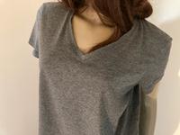 V-Neck Shirt Montego Gr. M/L Grau mit Silberglitzer Hessen - Oberursel (Taunus) Vorschau