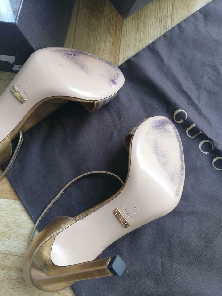 Gucci, Pumps/stiletto, Gr. 36, gold, Leder, NP ca. 700,- in Kaarst