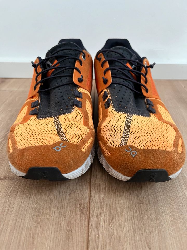 Rarität! ON Cloud Herren Laufschuhe orange Gr.44,5 US 10,5 in St. Ingbert