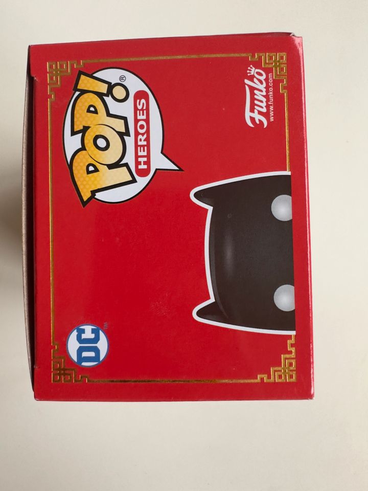 Funko Pop Batman Imperial Palace #374 in München