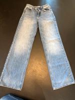 Stradivarius Jeans 36 wie neu Niedersachsen - Garrel Vorschau