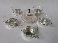Biete DDR Teeservice mit 5 Gläsern und Zuckerdose Sachsen - Mühlau Vorschau