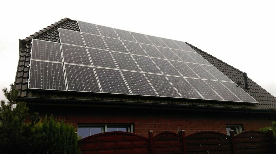 PV Photovoltaikreinigung Solarreinigung Fensterreinigung in Hohenlockstedt