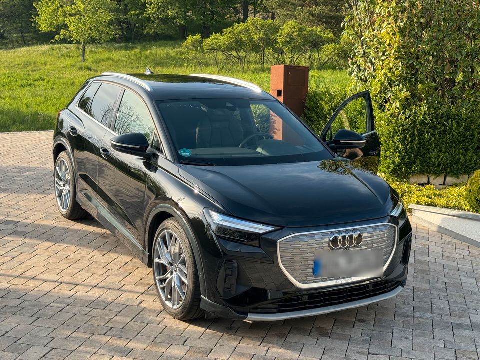 Q4 etron Q4 40 Etron S-line 204 PS (UPE 2023: ca.67.775€ von WA) in Riedenburg