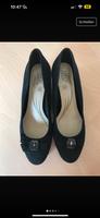 Schwarze Pumps mit Keilabsatz Niedersachsen - Hildesheim Vorschau