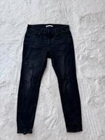 Jeans schwarz Baden-Württemberg - Eberhardzell Vorschau
