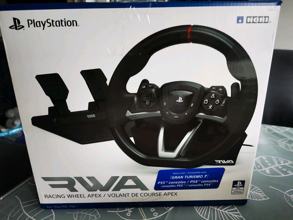 RWA Playstation Racing Wheel apex Hori in Rüdesheim am Rhein