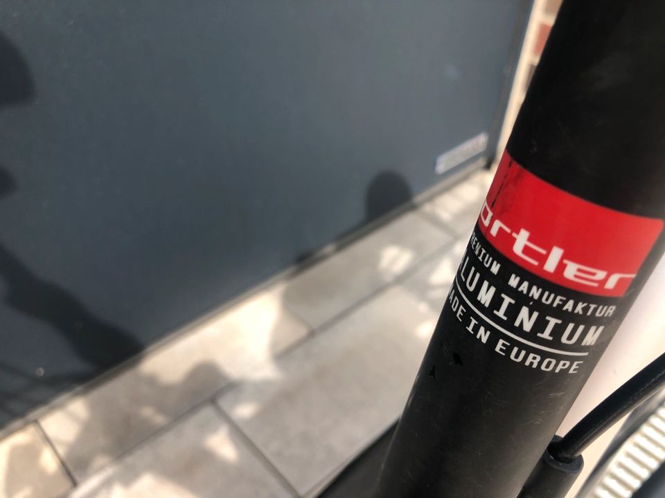 Ortler Mainau Damen Trekking Fahrrad schwarz matt in Niederkrüchten