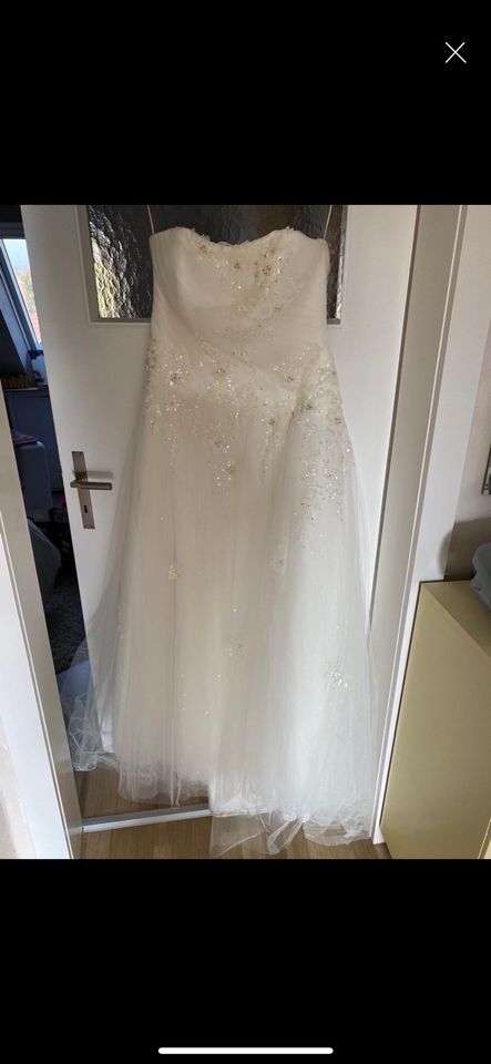 Brautkleid in Frankenthal (Pfalz)