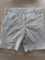 Bermuda Shorts Jeans kurze Hose Peter Hahn Gr 22 Nordrhein-Westfalen - Siegen Vorschau