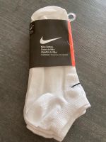 Nike Sportsocken Füsslinge 3er pack 42-46 Nordrhein-Westfalen - Oberhausen Vorschau