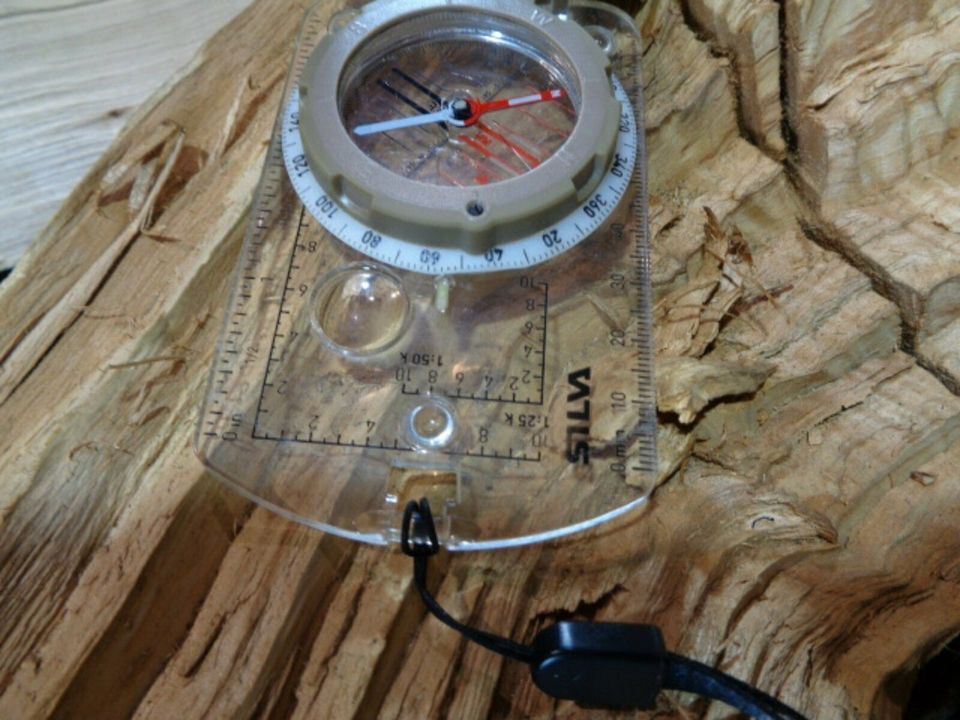 Orig.SILVA Kompass Modell 15  - 360° Spiegelkompass gebraucht in Herzogenrath
