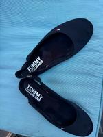 Tommy Hilfiger Sandalen , Logo, Schriftzug, schwarz, Gr 38 Bayern - Fürth Vorschau