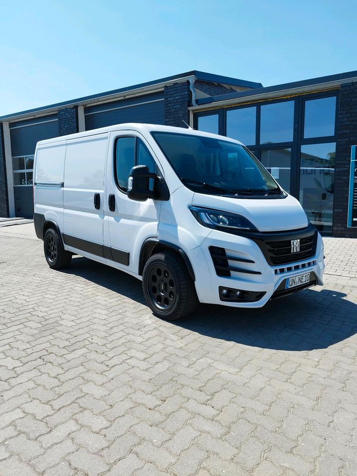 Fiat Ducato 2.2 ink.Mwst L1H1 AHK Navi SHZ Keyless Digital Unikat in Werne