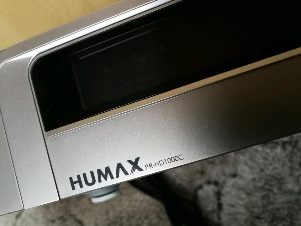 Humax PR-HD1000C HD-Receiver TV Sky Kabel Digital in Büren