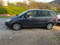 Opel Zafira B Tüv neu reifen neu 145tkm Niedersachsen - Bad Salzdetfurth Vorschau