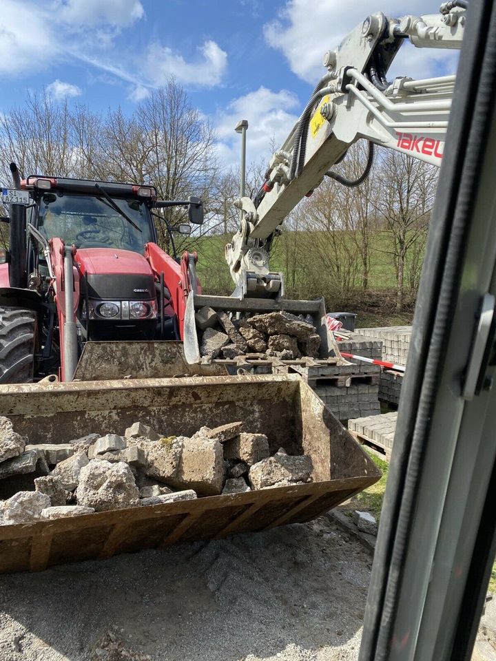 Minibagger mieten Takeuchi TB225 2,5t  Vermietung in Siegen