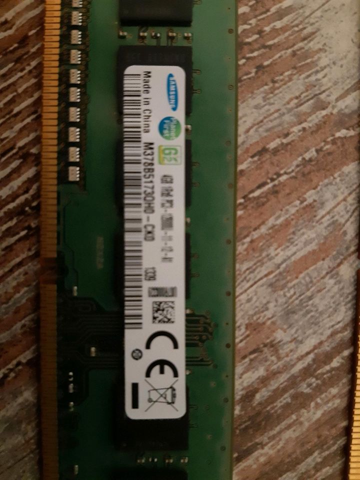 2x 4 GB RAM Samsung Arbeitsspeicher in Halle