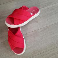 Toms Pantolette Schlappe Latsche Raspberry Gr. 38/39 Bremen - Vegesack Vorschau