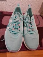 Adidas Sportschuhe US gr 9 Hessen - Ober-Ramstadt Vorschau