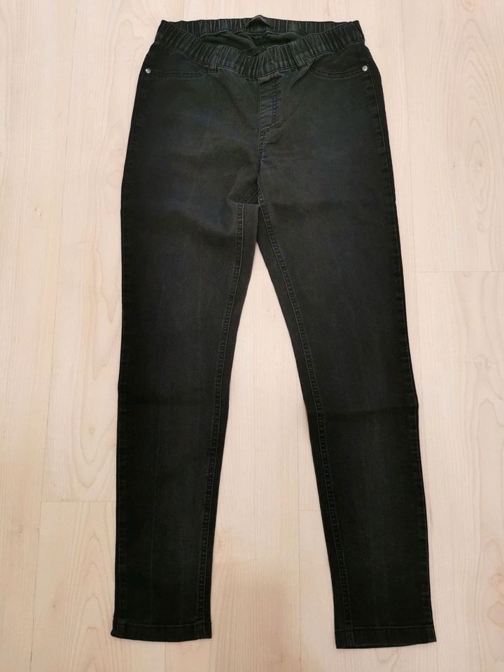 Jeans von Tchibo Gr. 40 in Fulda