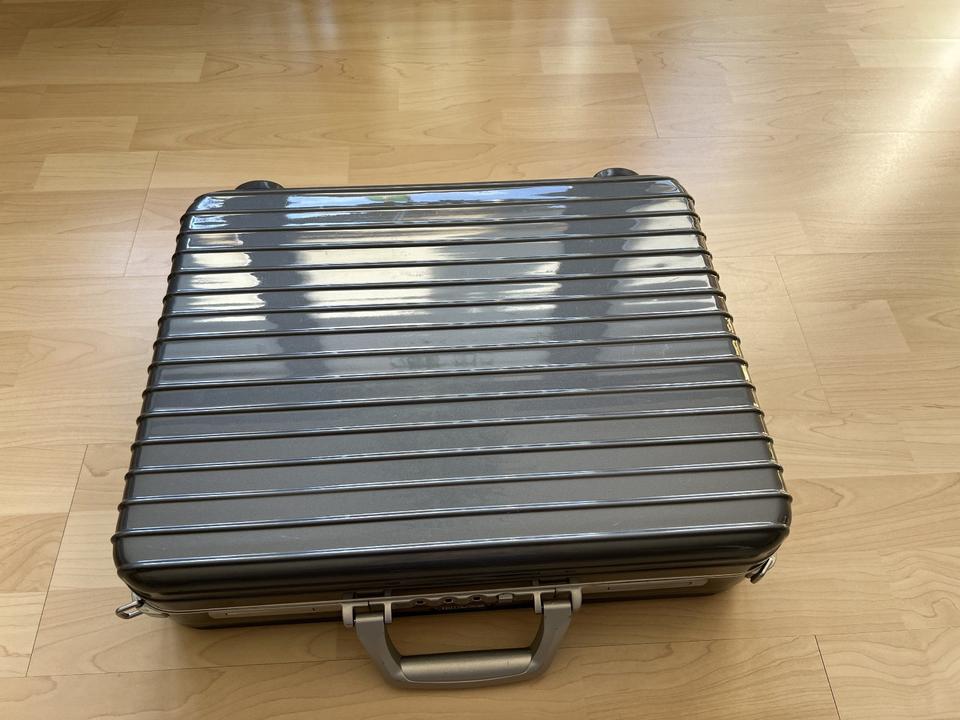 Rimowa Libo Attache Briefcase / Aktenkoffer dunkelgrau in Bremen