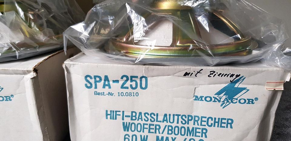 Monacor Spa 250 Hifi Bass Weiß mit Zierring selten in Barßel