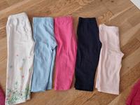 Mädchen 3/4 Hosen Gr. 116 Frankfurt am Main - Sachsenhausen Vorschau