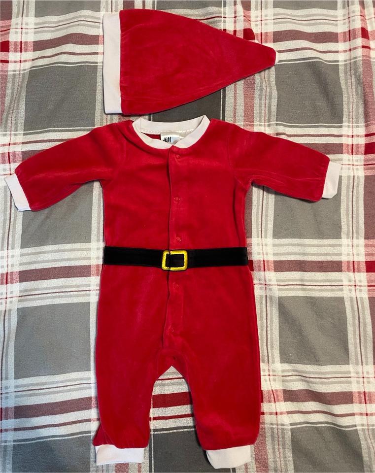 Baby Nikolaus Kostüm mit Mütze, Strampler gr. 62,  Top Zustand in Esslingen