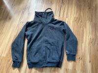 Puma Sweatjacke / Joggingjacke Größe 38 Saarland - Nalbach Vorschau