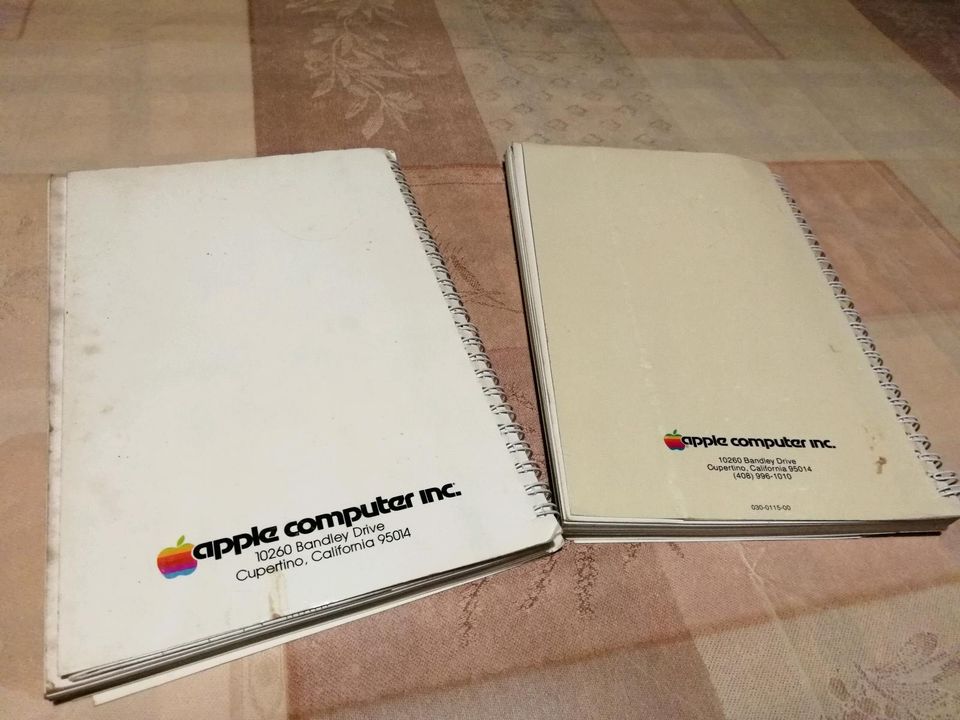 Apple 2,Reference Manual, The DOS Manual in Luckau