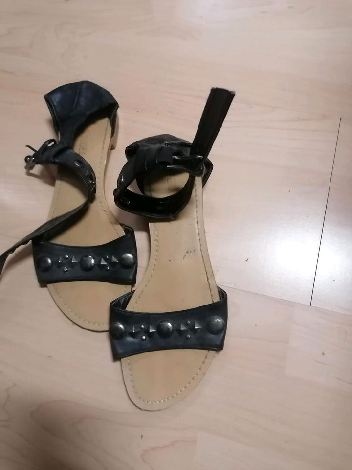 Damen-, Mädchen-, Kinderschuhe Größe 38, Sandalen, Ballerinas Neu in Kaufbeuren