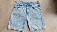 Pull & Bear Loose Fit Jeans Shorts, blau, Gr. 44 (W34), neuw. Kr. Dachau - Dachau Vorschau