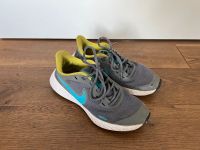 Nike Sneakers Schuhe Kinder Gr. 36 Hessen - Kassel Vorschau