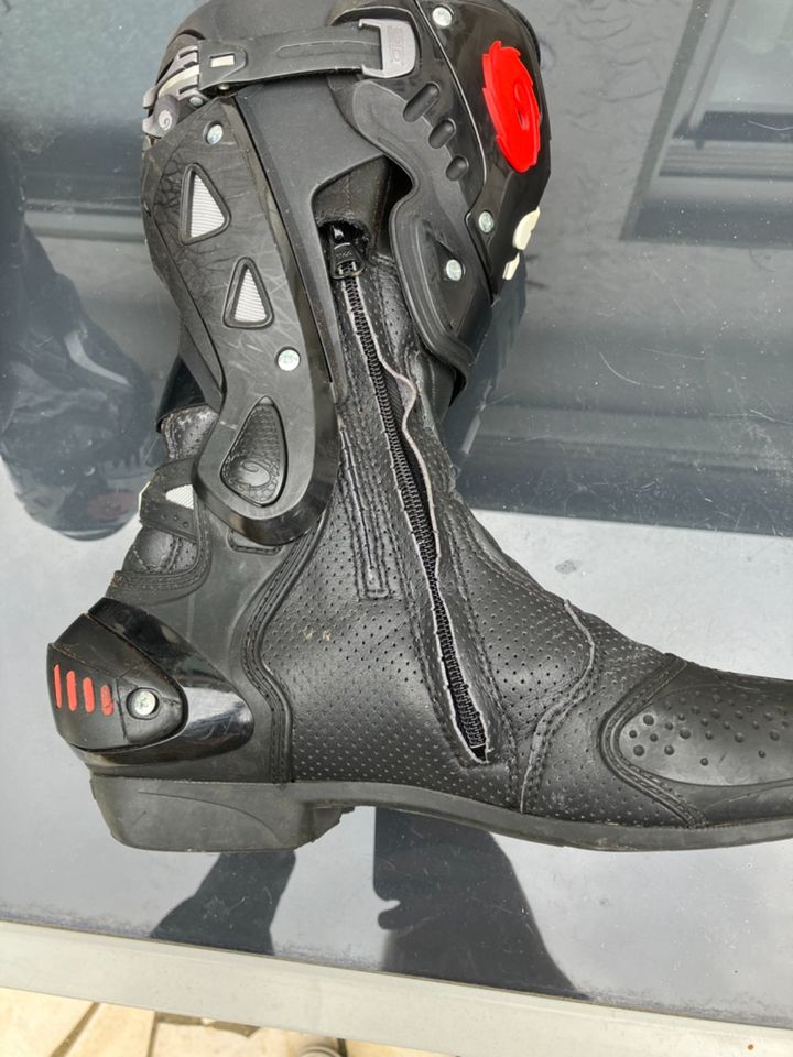 Sidi ST Air Motorradstiefel 43 in Limburg