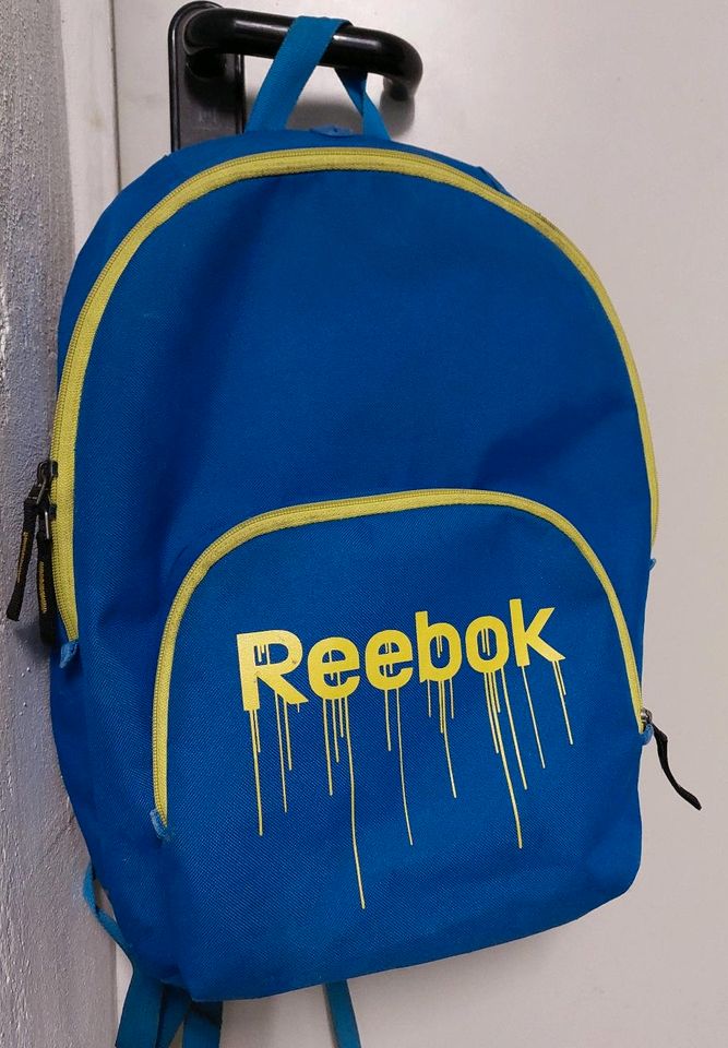 Reebok Rucksack Schultasche Sporttasche in Höchstadt