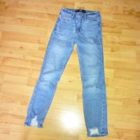 HOLLISTER Stretch Jeans High Rise Slim Straight W23L27 Nordrhein-Westfalen - Bad Driburg Vorschau