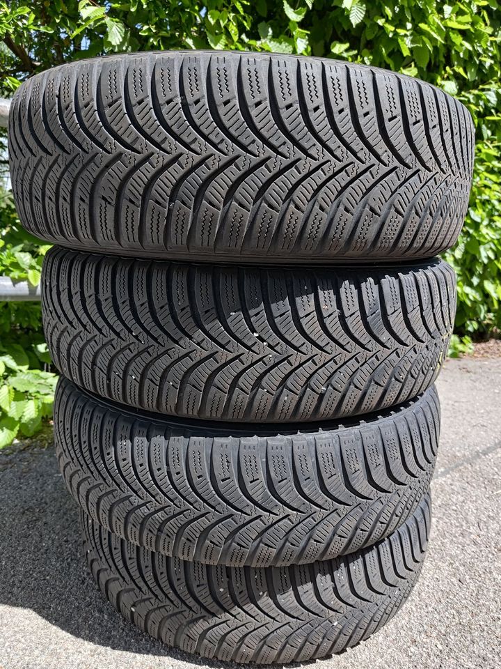 hankook icept RS2 Winterreifen 175/65 R15 4 St Seat Vw Skoda Audi in Taufkirchen