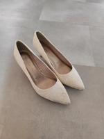 Tamaris Schuhe Hochzeit Größe 39 ivory Sachsen-Anhalt - Osterfeld Vorschau