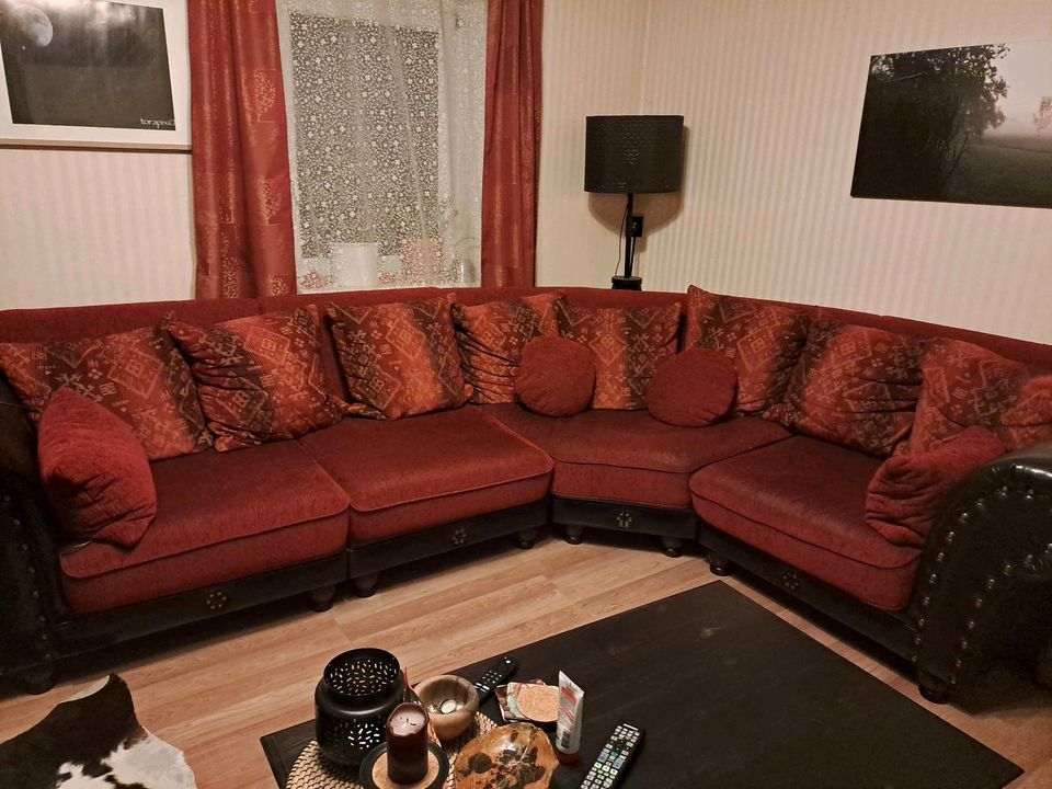 Couch, Sofa, Ecksofa, Kolonialstil, Höffner in Dresden