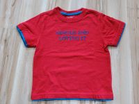 T-Shirt Baby GAP rot Sachsen-Anhalt - Halle Vorschau