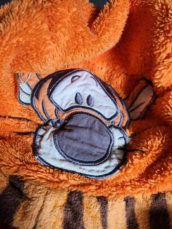 Bademantel Disney Tigger 90cm sehr guter Zustand in Erfurt