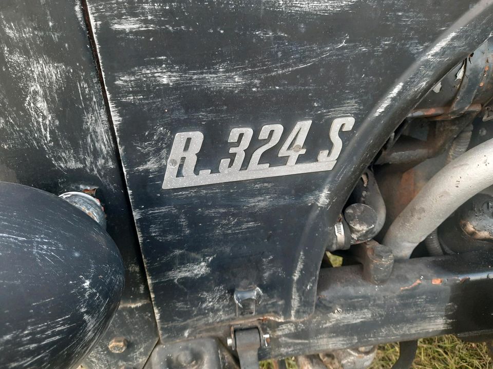 Hanomag R 324 S Schlepper Traktor Oldtimer kein Fendt Deutz  IHC in Immenreuth