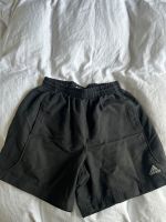 Adidas Sporthose/Shorts Gr. 176 Nordrhein-Westfalen - Bergisch Gladbach Vorschau