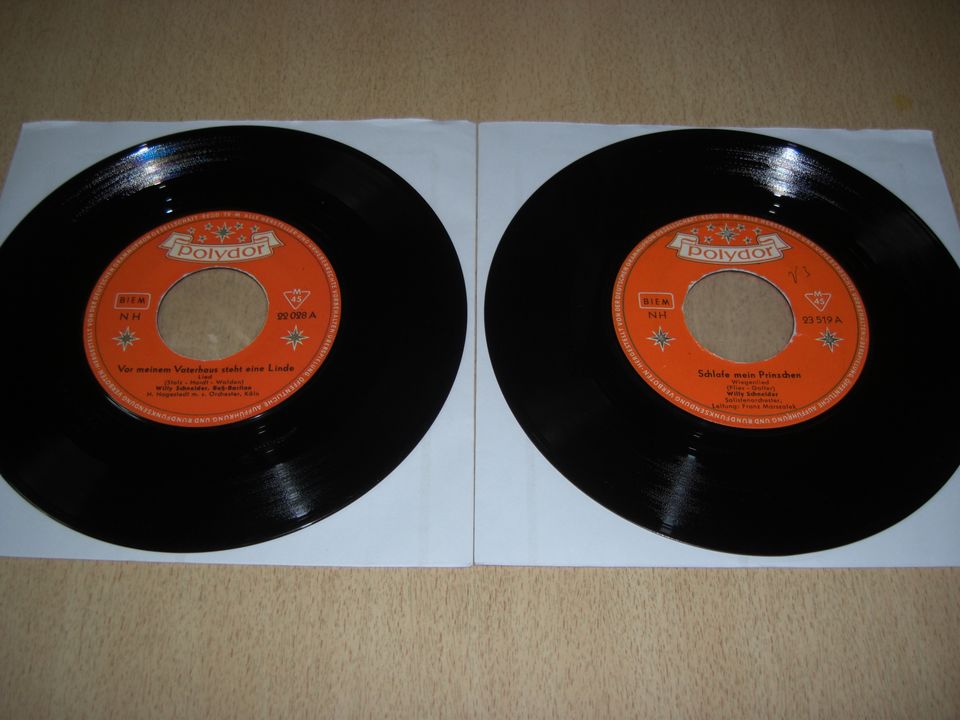 2 alte Single Schallplatten Willy Schneider 1953 / 1957 in Aachen