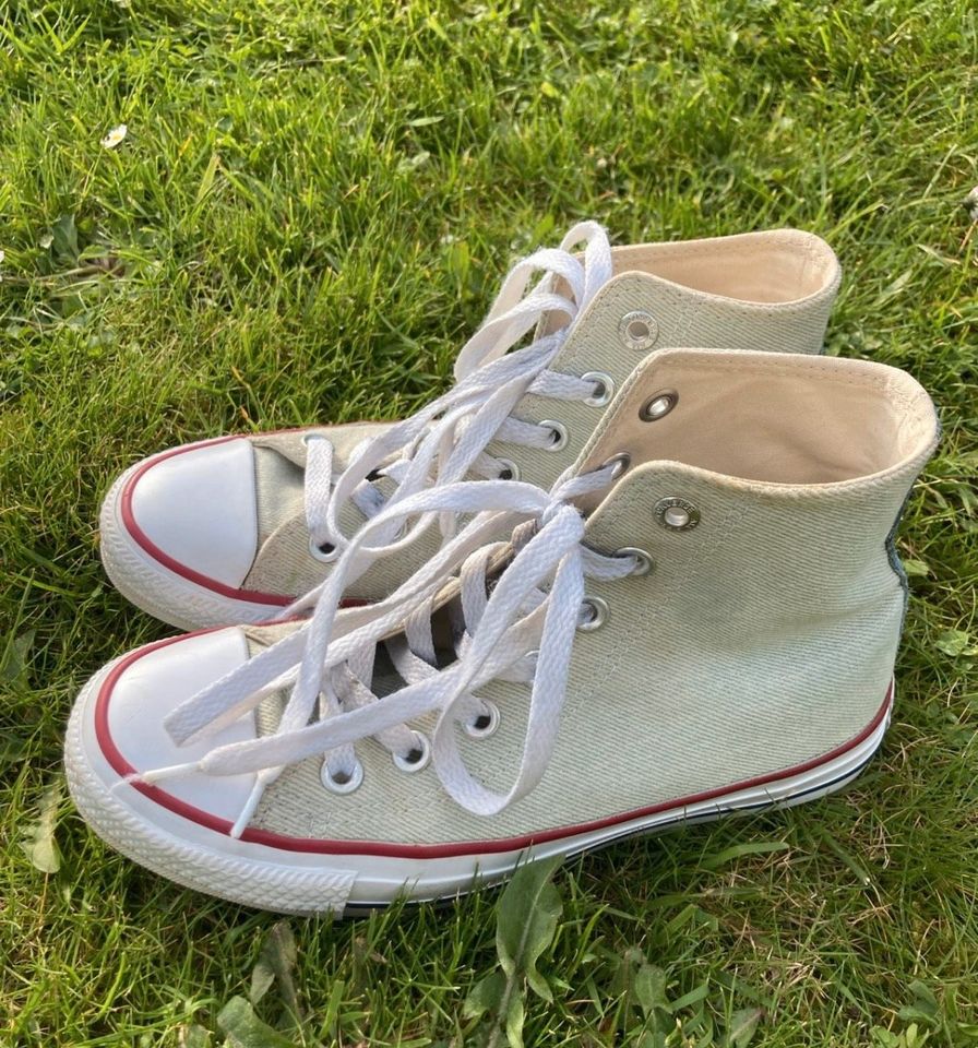 Originale Converse Chucks, Größe 35 in Blomberg