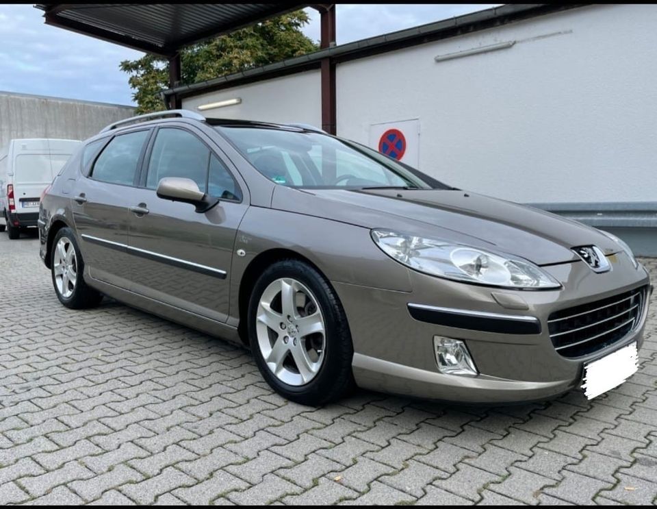 Peugeot 407 sw in Wiesbaden