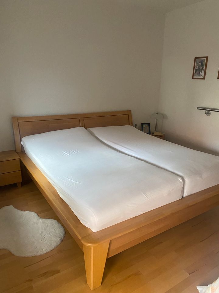 Schönes Ehe Doppel Bett in Garbsen