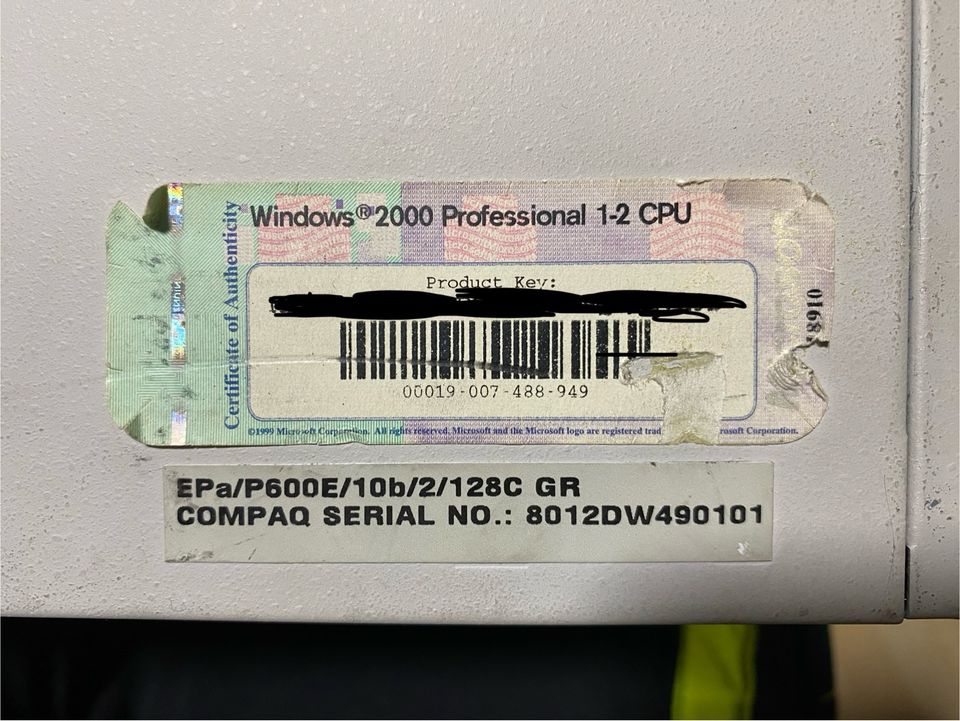 Microsoft Windows 2000 Professionell 1-2CPU Lizenz in Neuensalz